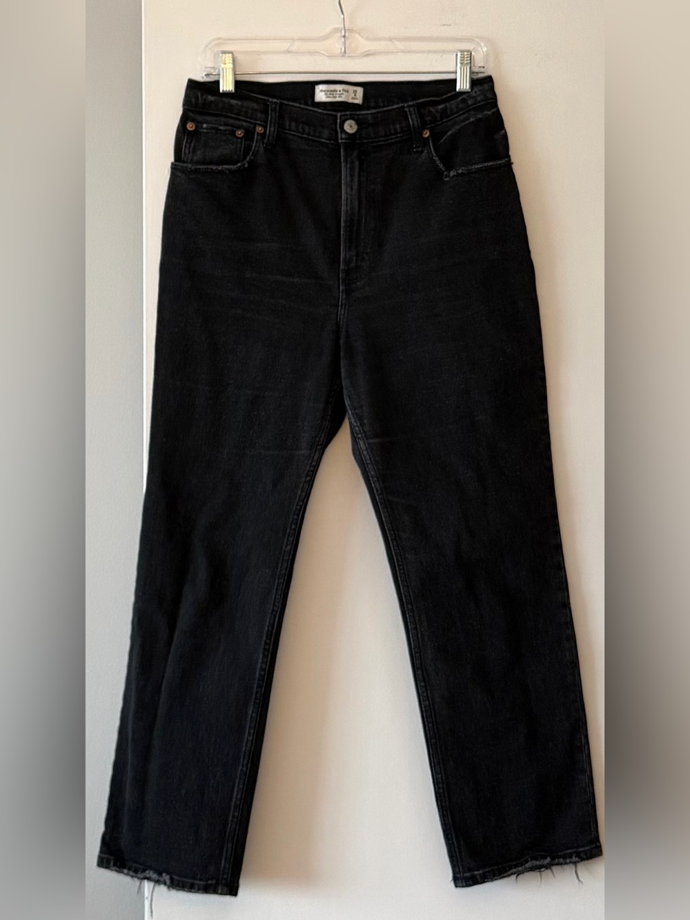 Abercrombie & Fitch Ultra High Rise Ankle Straight Jeans Washed Black Size 29/8R